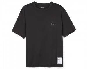 Satisfy AuraLite™ T-Shirt Schwarz | BAUTWI052