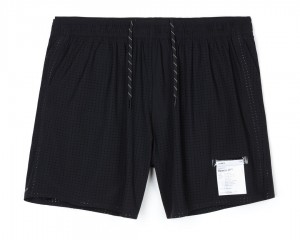 Satisfy Space-O™ 5" Shorts Schwarz | TJUECP382